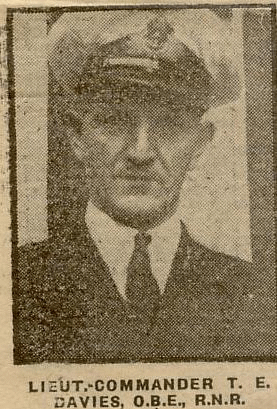 Lt-Cdr T.E. Davies